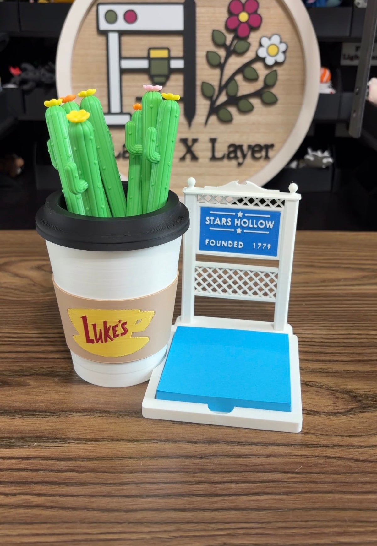 Stars Hollow Sticky Note Holder